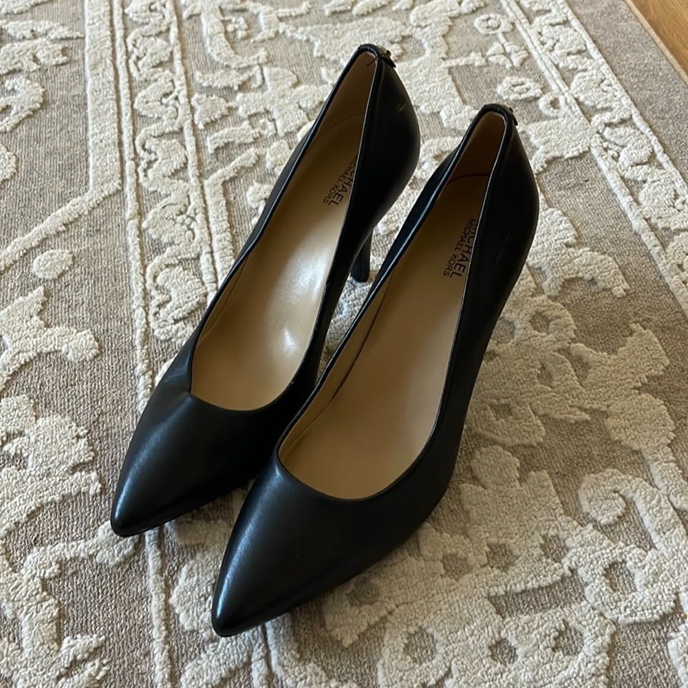 Michael Kors Black Heels (8.5)